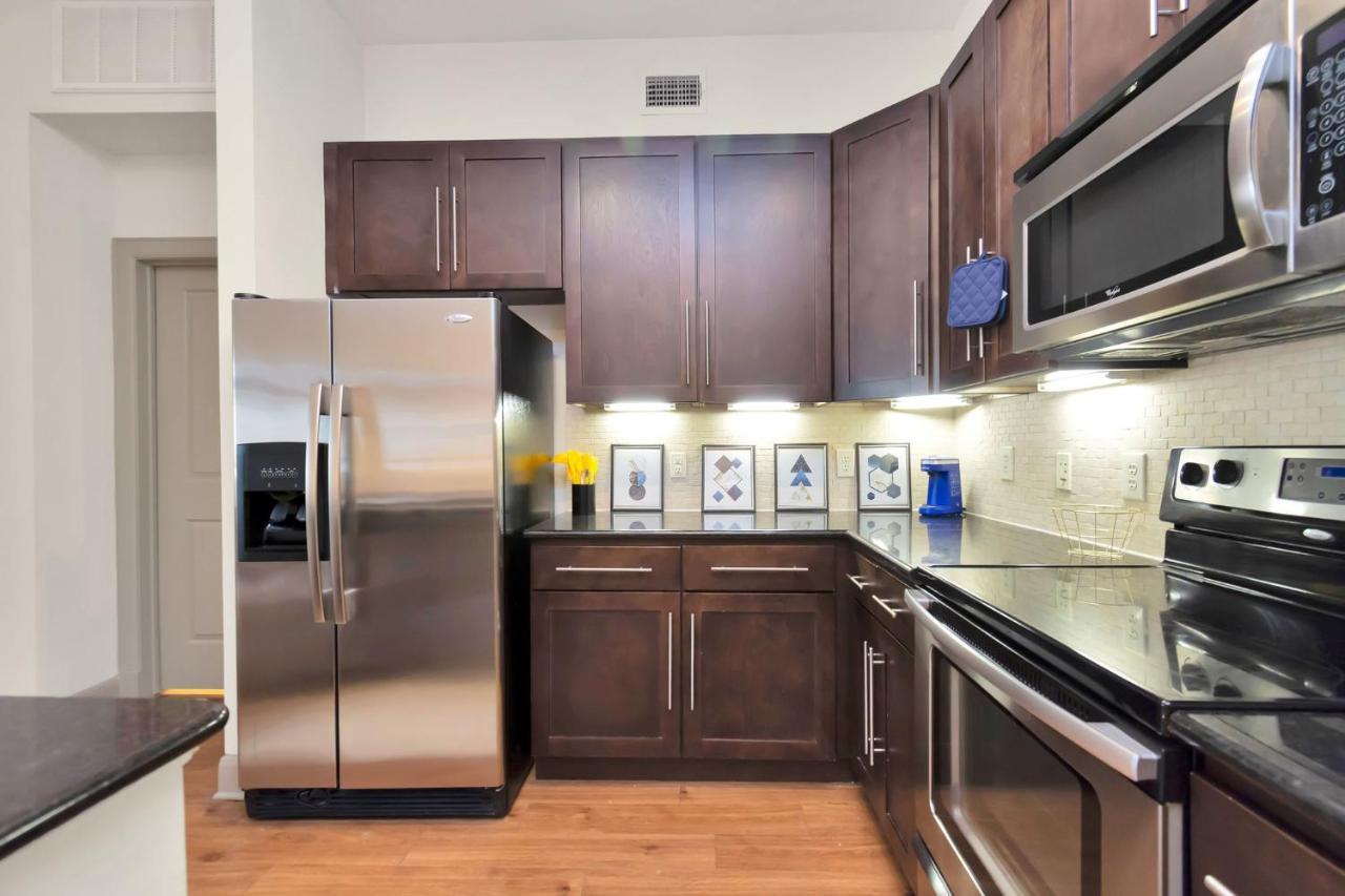 Welcome To The Suite Spot Luxury 1Bedroom Mid-Rise In Suger Land Houston Kültér fotó
